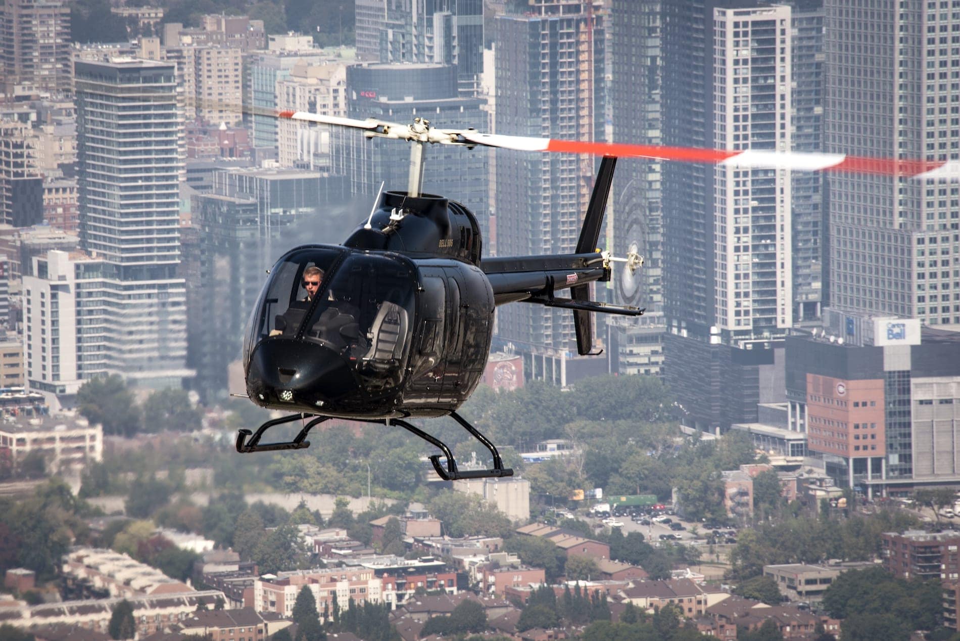 Bell 505: Unternehmen