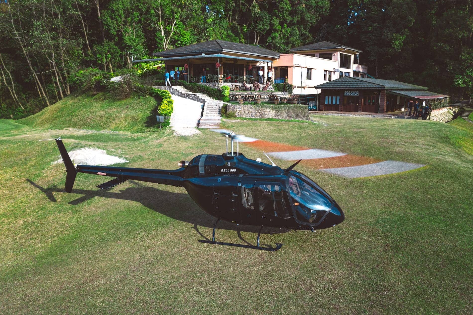 Web_Hero-Bell 505 in Nepal 31