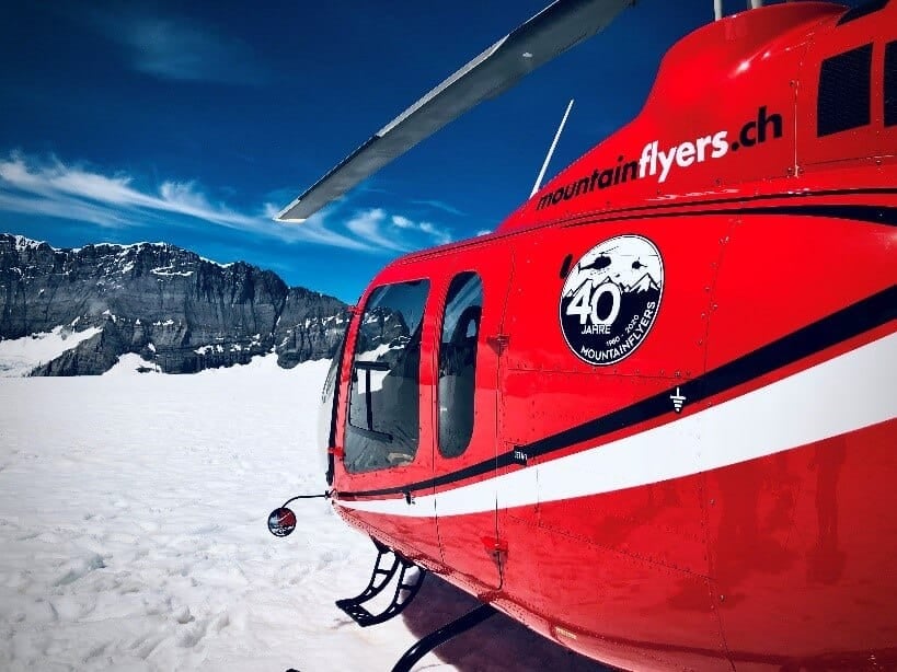 Mountainflyers – Nahaufnahme von hinten