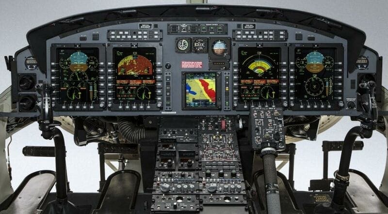 WebStandard412 EPI Innenraum-Cockpit 02