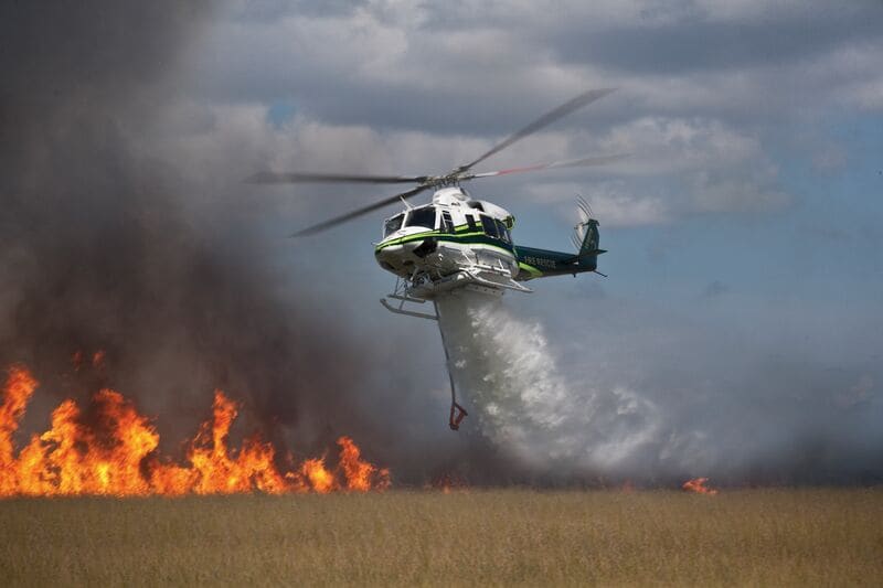 Web_Standard-Bell 412 Water Drop – Miami Dade YY5Q0143