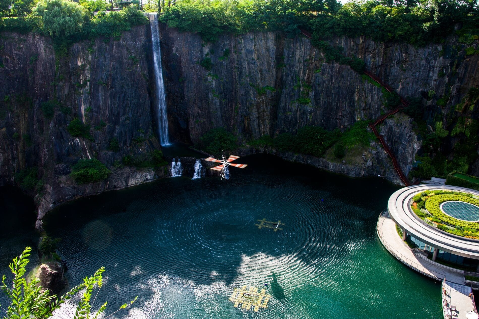 Web_Hero-Bell 429 Demoflug in Shanghai China_Juli 2019
